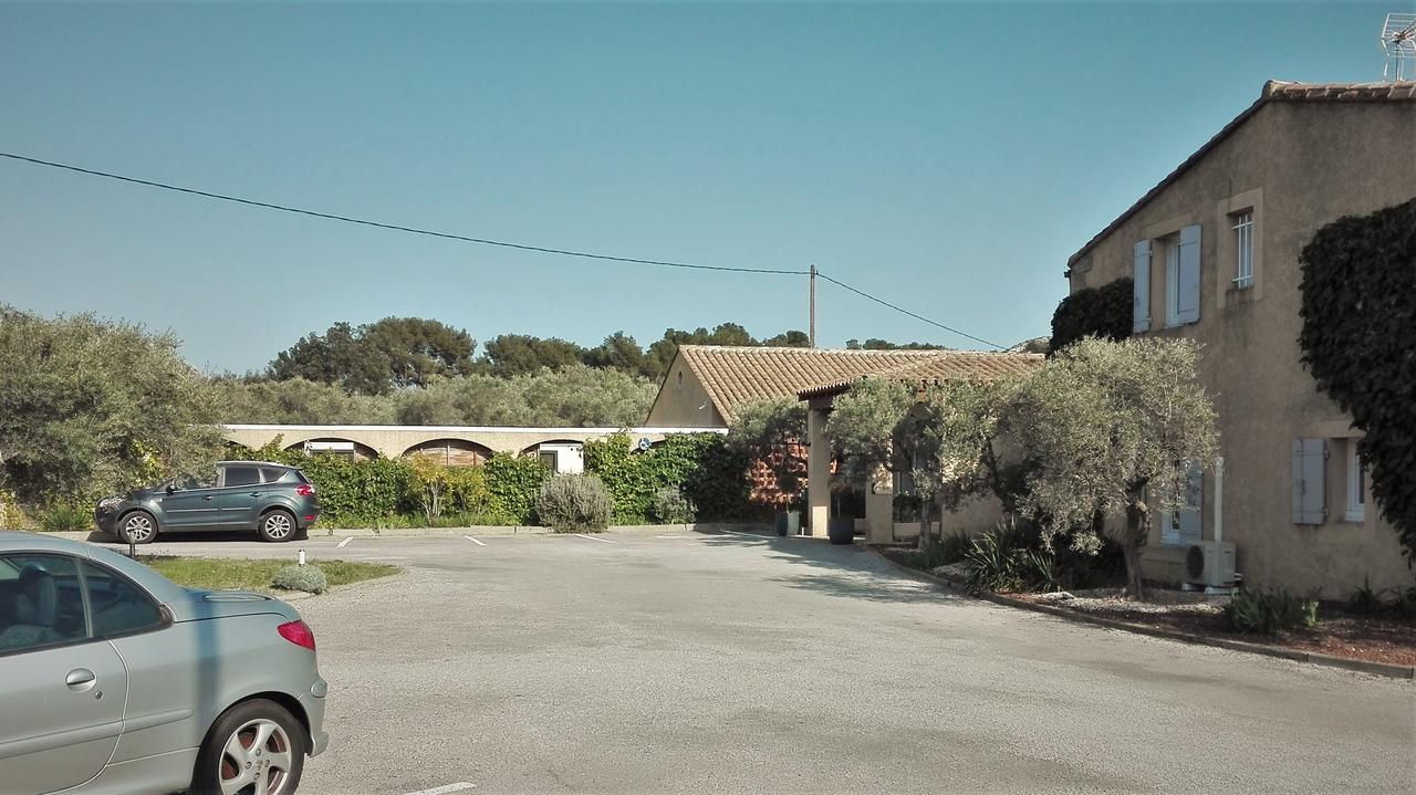 Le Fabian Des Baux Hotel Buitenkant foto